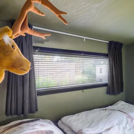 Mauro'S Tiny House Loenense Watervallen Veluwe בית נופש ביקברחן